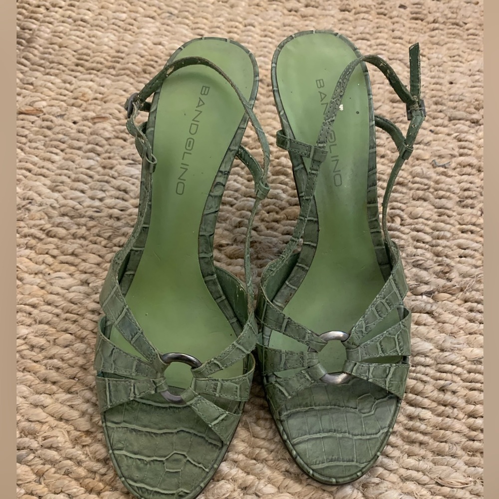 Vintage Bandolino Green strappy heels